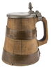 Holzkrug_mit_Zinndeckel_ÖMV43800.jpg
